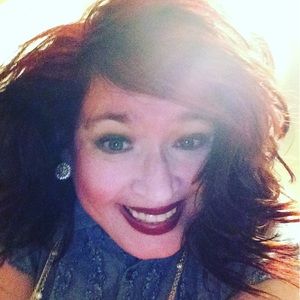 Meet your Posher, Lea ann